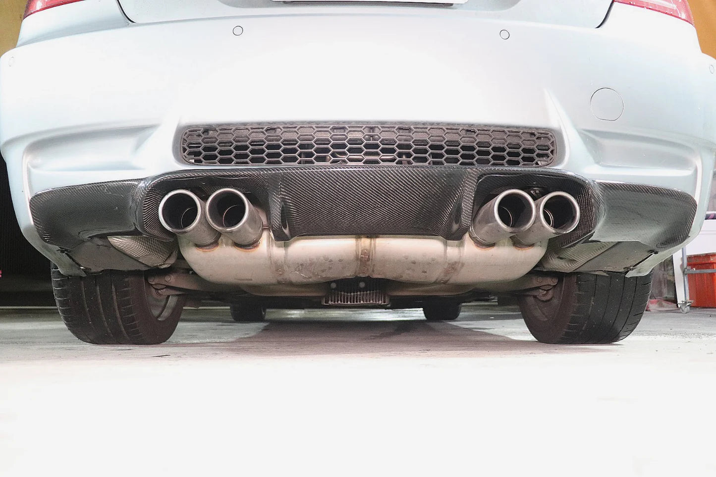 BMW E92 E93 M3 3D Style Carbon Fiber Rear Diffuser