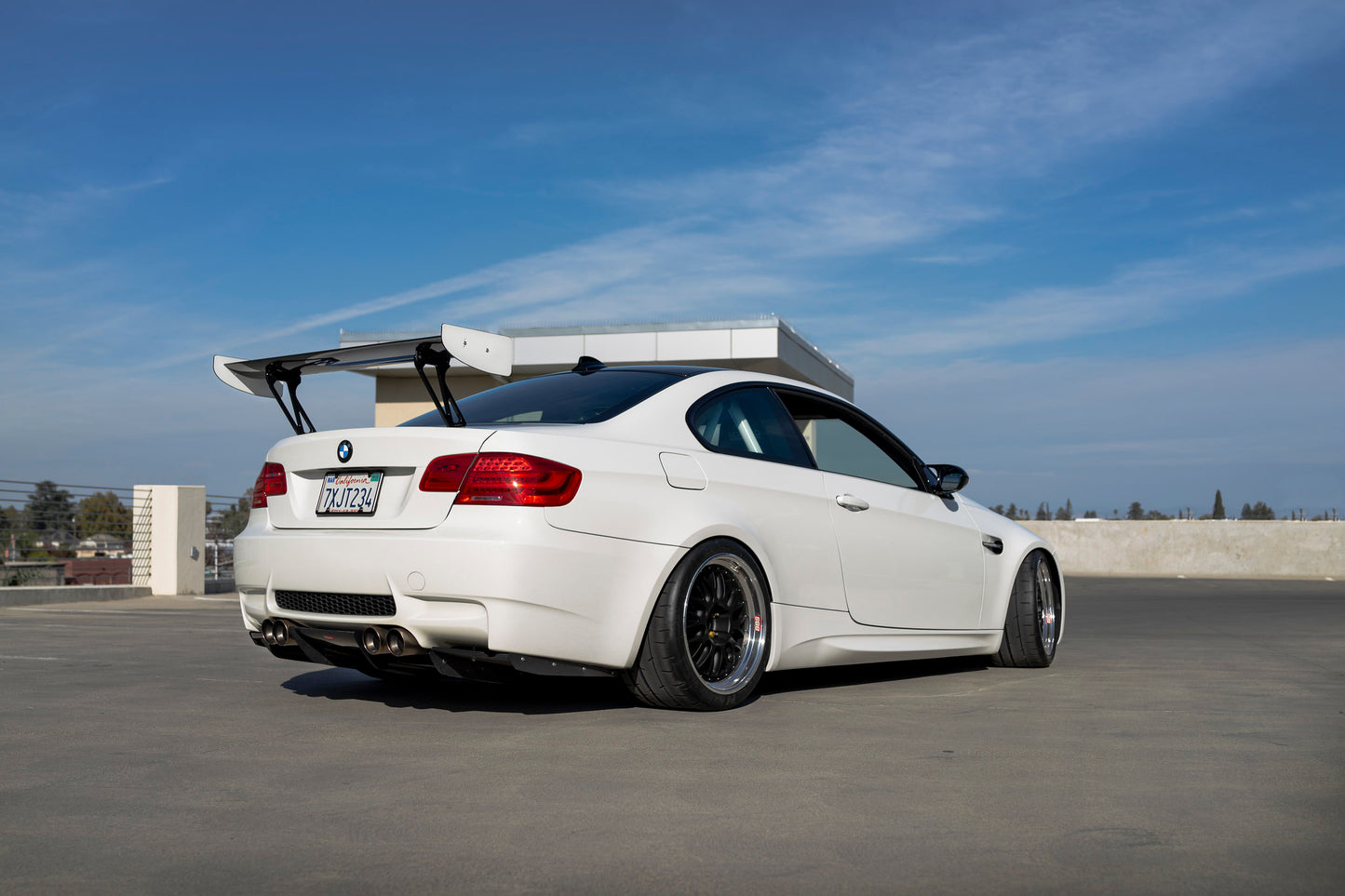 BMW E9X M3 VARIS STYLE CARBON FIBER DIFFUSER UNDERTRAY WITH FINS