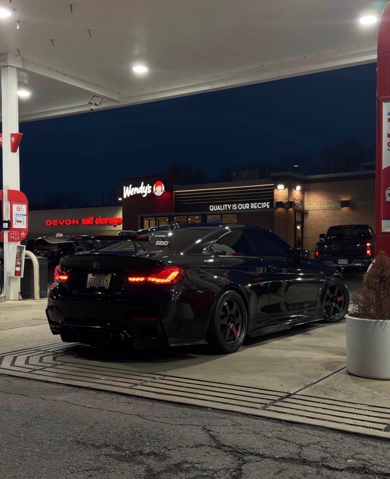 AD AT-R1 Style Carbon Fiber Swan Neck Wing