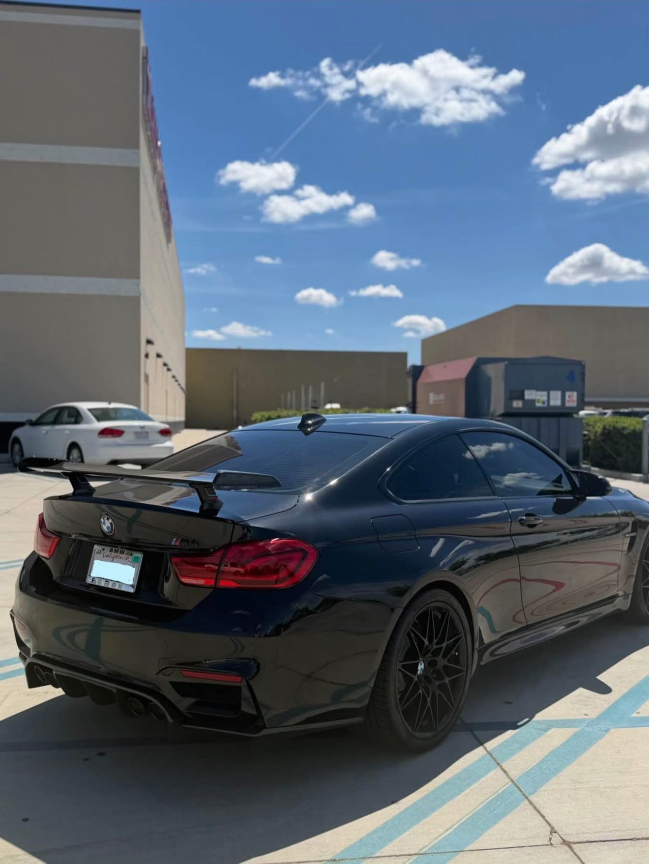 BMW M3 M4 (F80/F82/F83) M PERFORMANCE STYLE CARBON FIBRE REAR TRUNK SPOILER WING