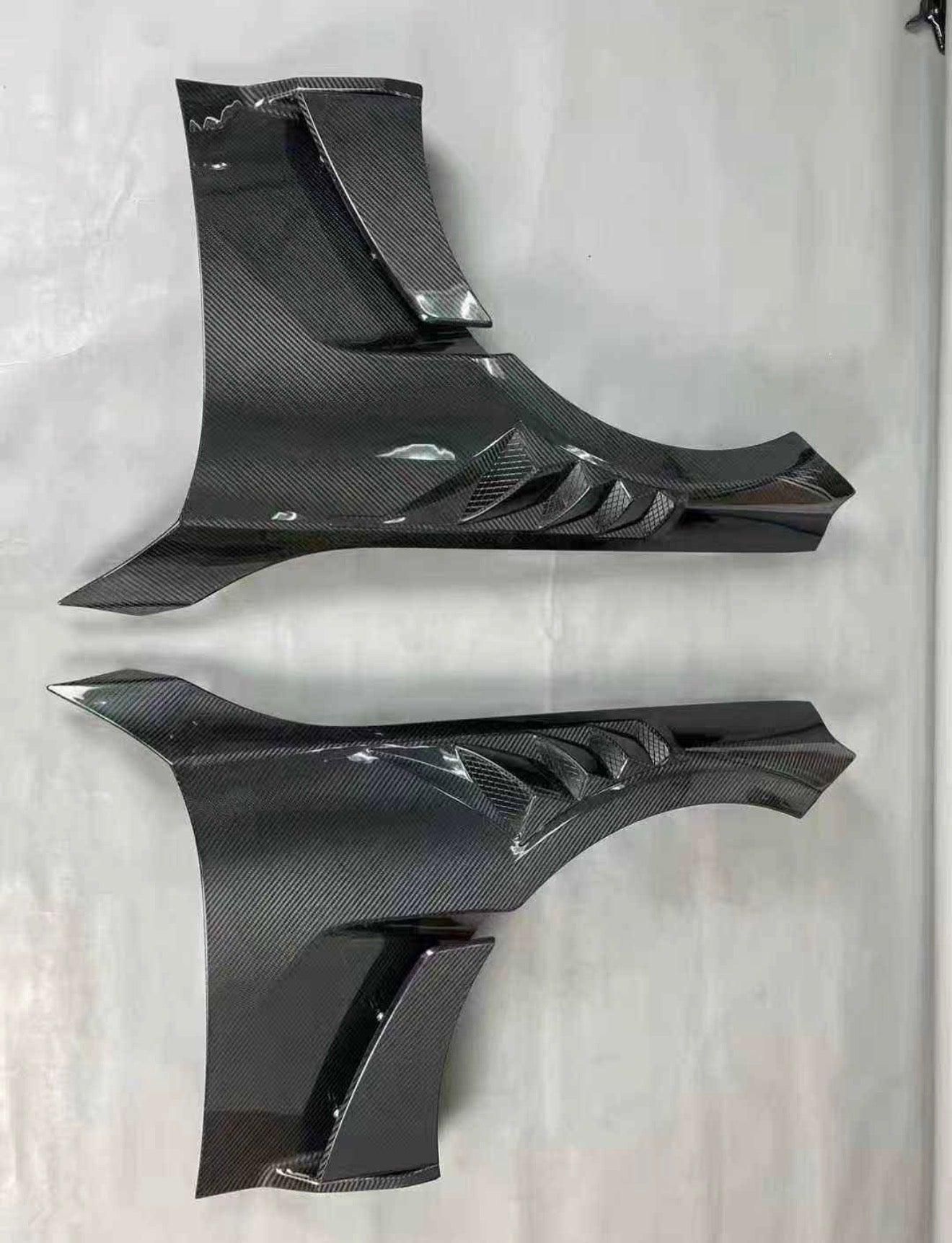 BMW G87 M2 N Style Full Dry Carbon Fenders
