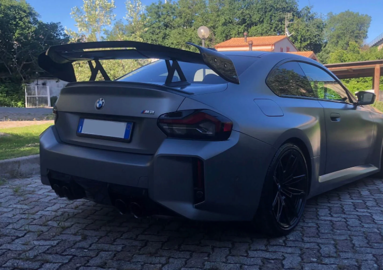 AD AT-R3 Style Carbon Fiber Swan Neck Wing