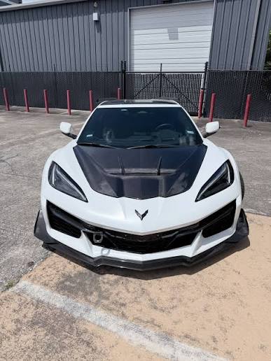 Corvette C8 ZR1 Style Carbon Hood