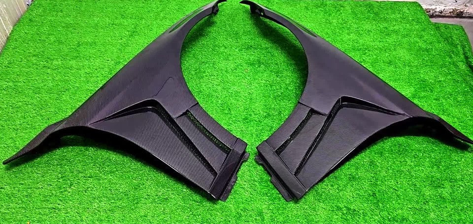 BMW F30 3-Series Vented Carbon Fenders
